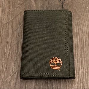 Nwt timberland men nylon wallet one size